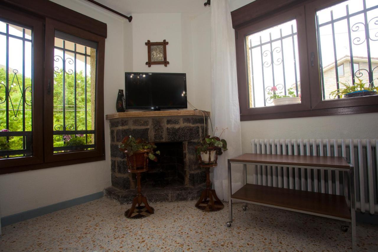 Villa Teresa Onís Exterior foto